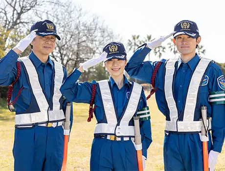 シンプルワークで始めやすい！商業施設・駐車場警備★最初から高日給！（22-17）