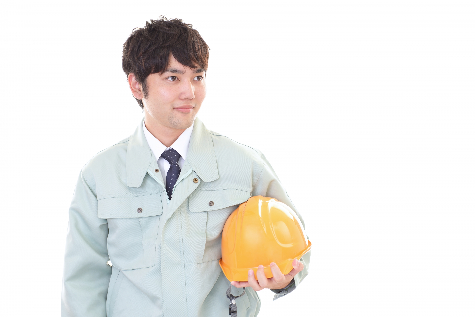 ヘルメットを持つ男性警備員